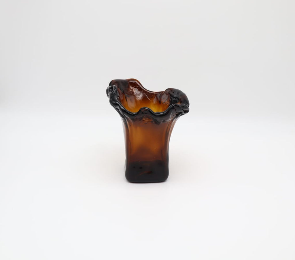 Mid-Century Hand-Blown Amber Glass Handkerchief Vase – 1960s/1970s