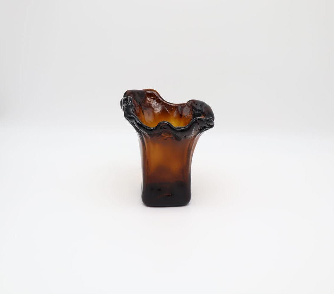 Mid-Century Hand-Blown Amber Glass Handkerchief Vase – 1960s/1970s