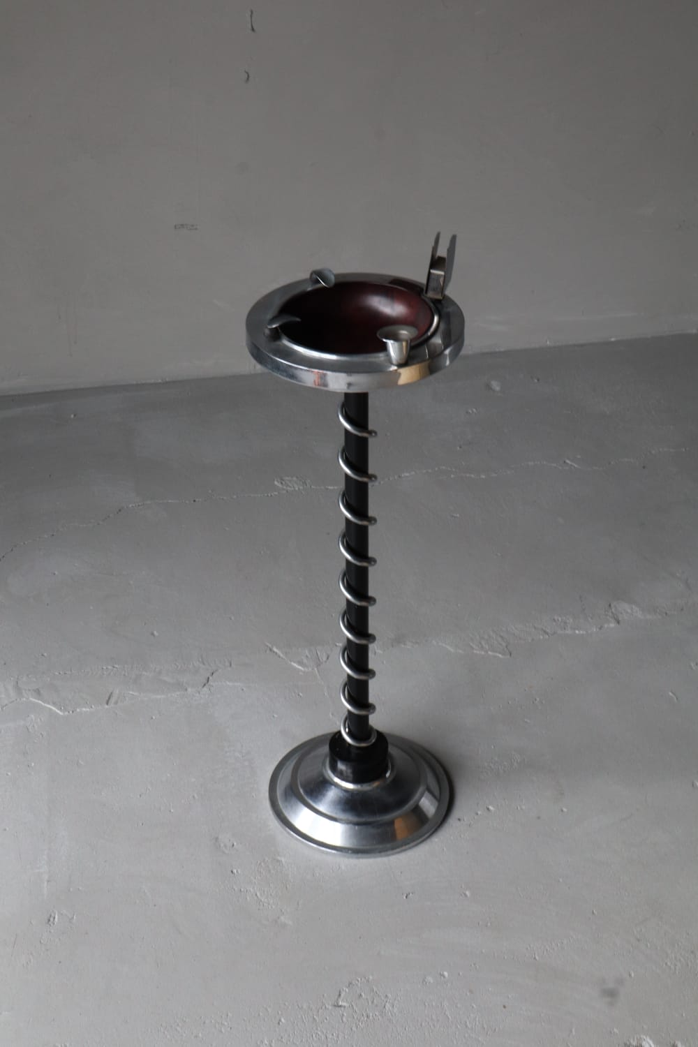 Art Deco Smoker’s Stand by Metawa — Netherlands, 1930s