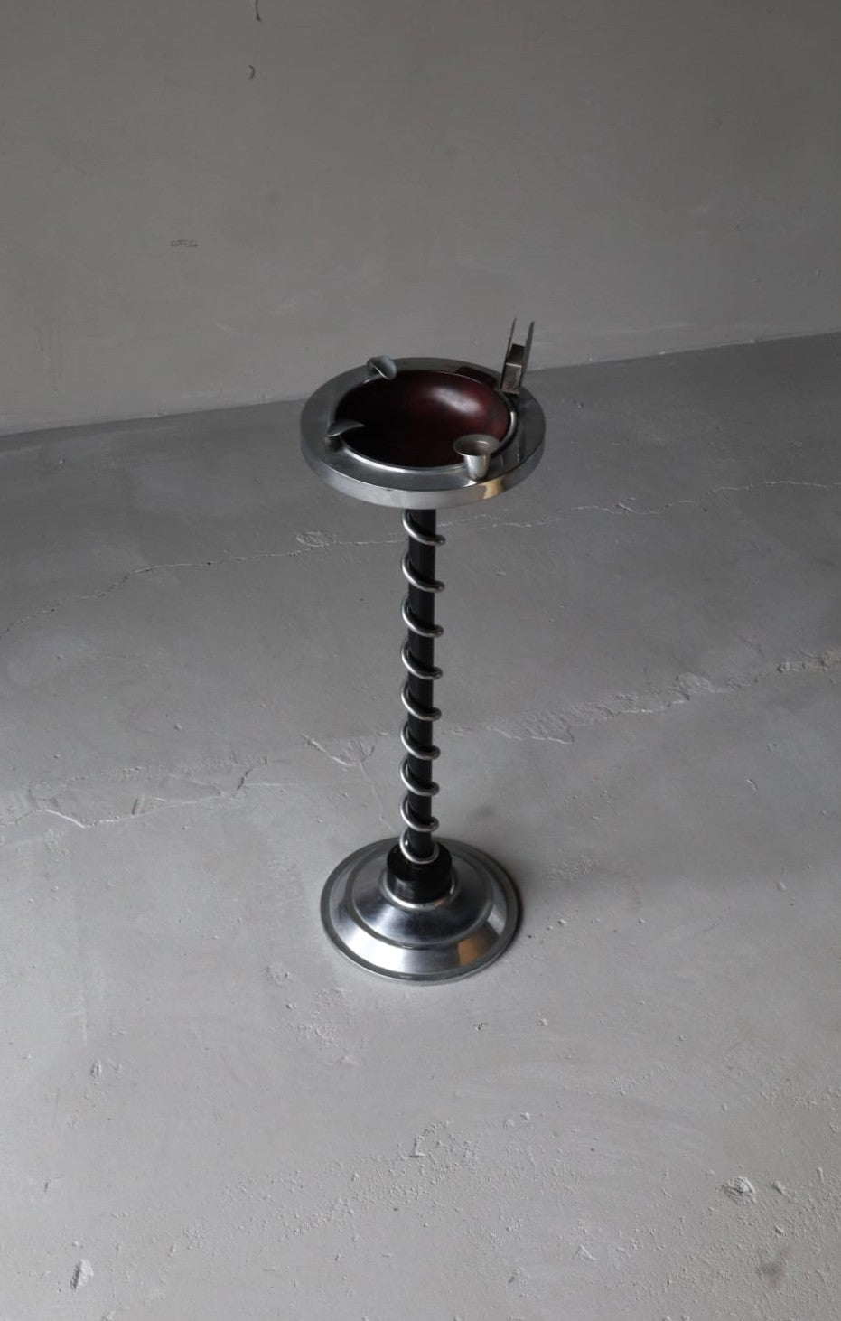 Art Deco Smoker’s Stand by Metawa — Netherlands, 1930s