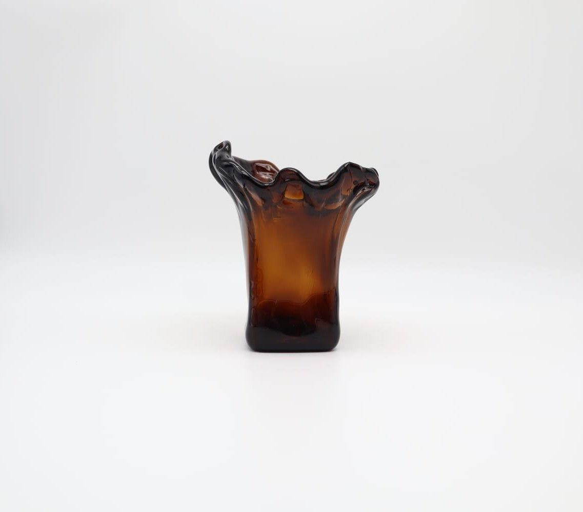 Mid-Century Hand-Blown Amber Glass Handkerchief Vase – 1960s/1970s