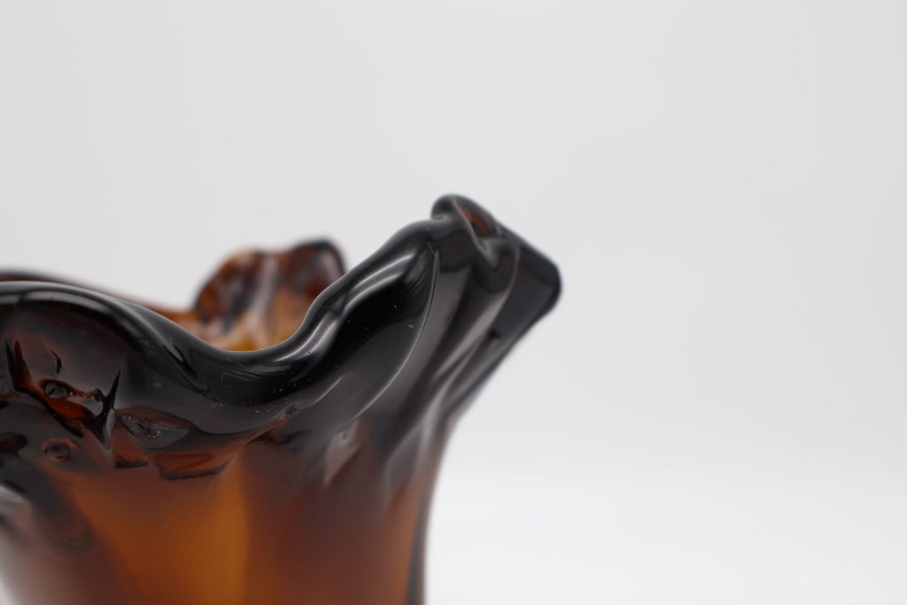 Mid-Century Hand-Blown Amber Glass Handkerchief Vase – 1960s/1970s