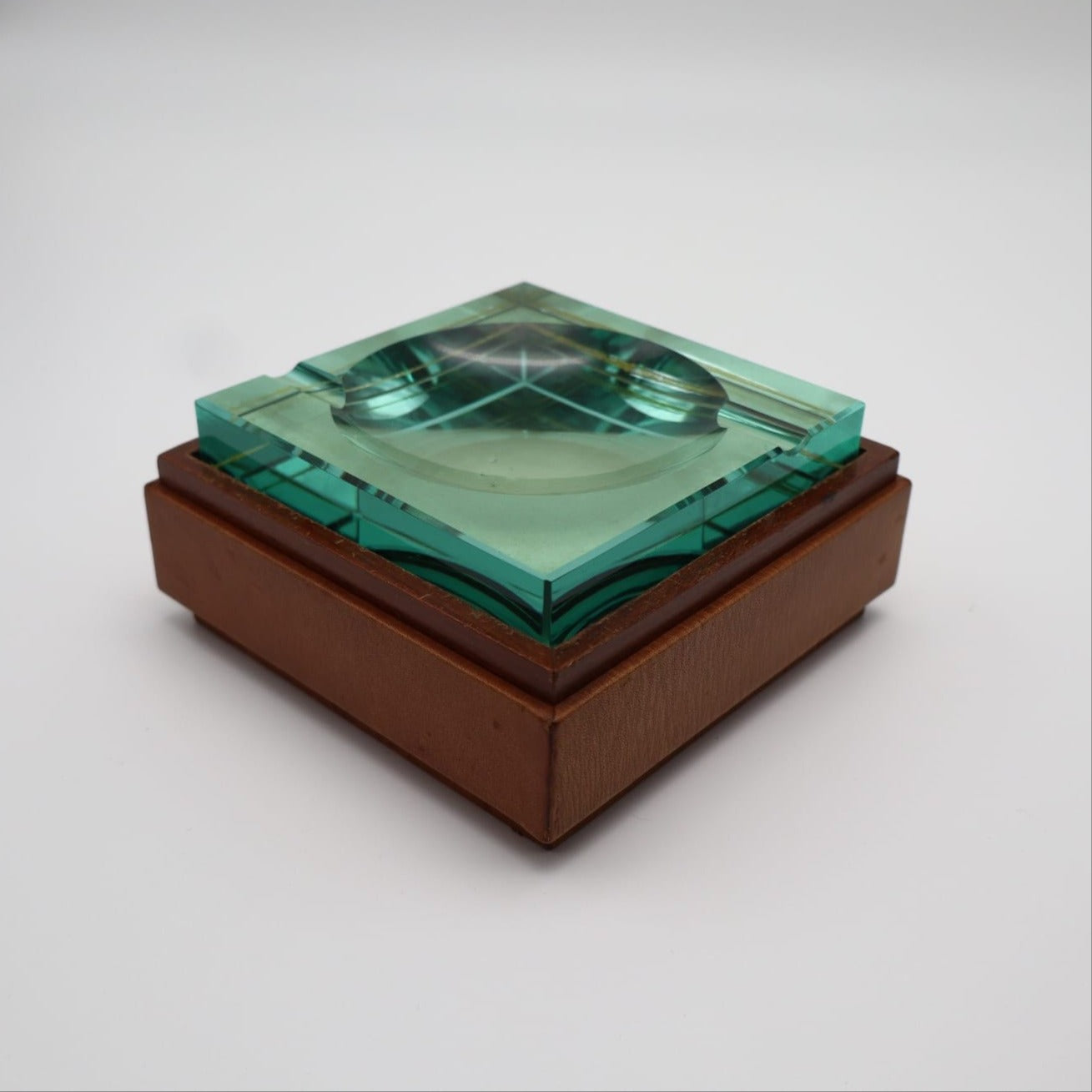 Fontana Arte Nile-Green Crystal Ashtray with Hidden Compartment (c. 1960s–70s)