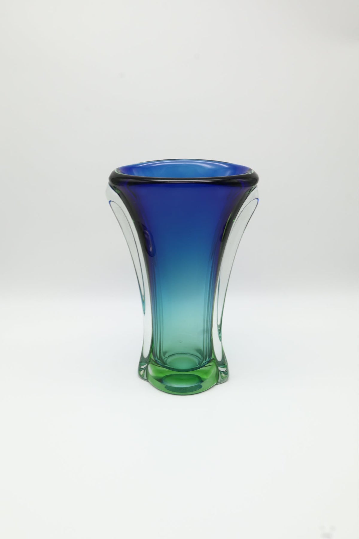 Vintage Murano Sommerso Art Glass Vase – Italy, 1960s