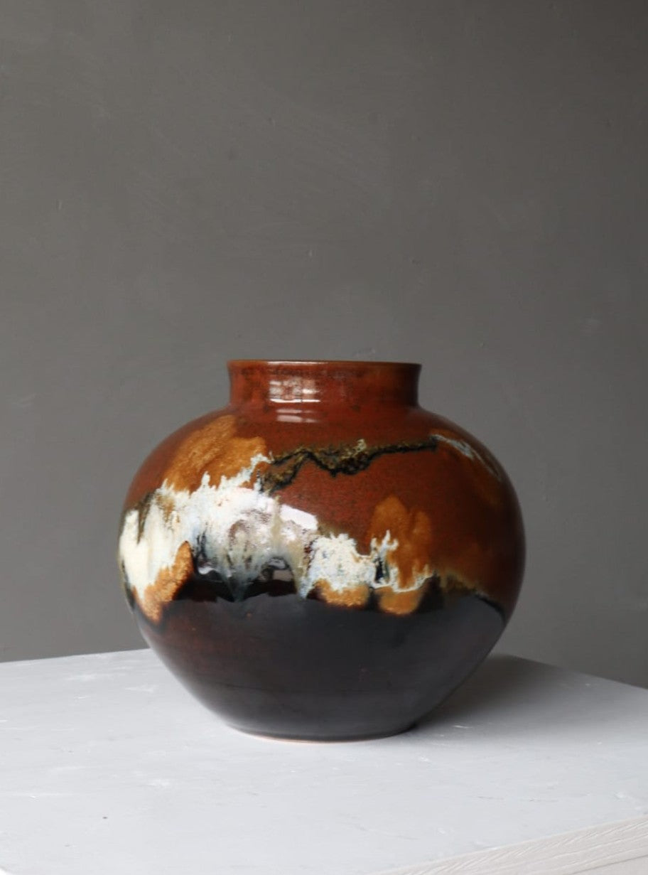 Leo Martens Studio Ceramic Ball Vase – Netherlands (1981-1985)