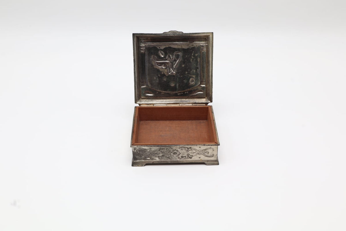 Silver-Plated Relief Jewelry Casket – Japan, c. 1920–1940