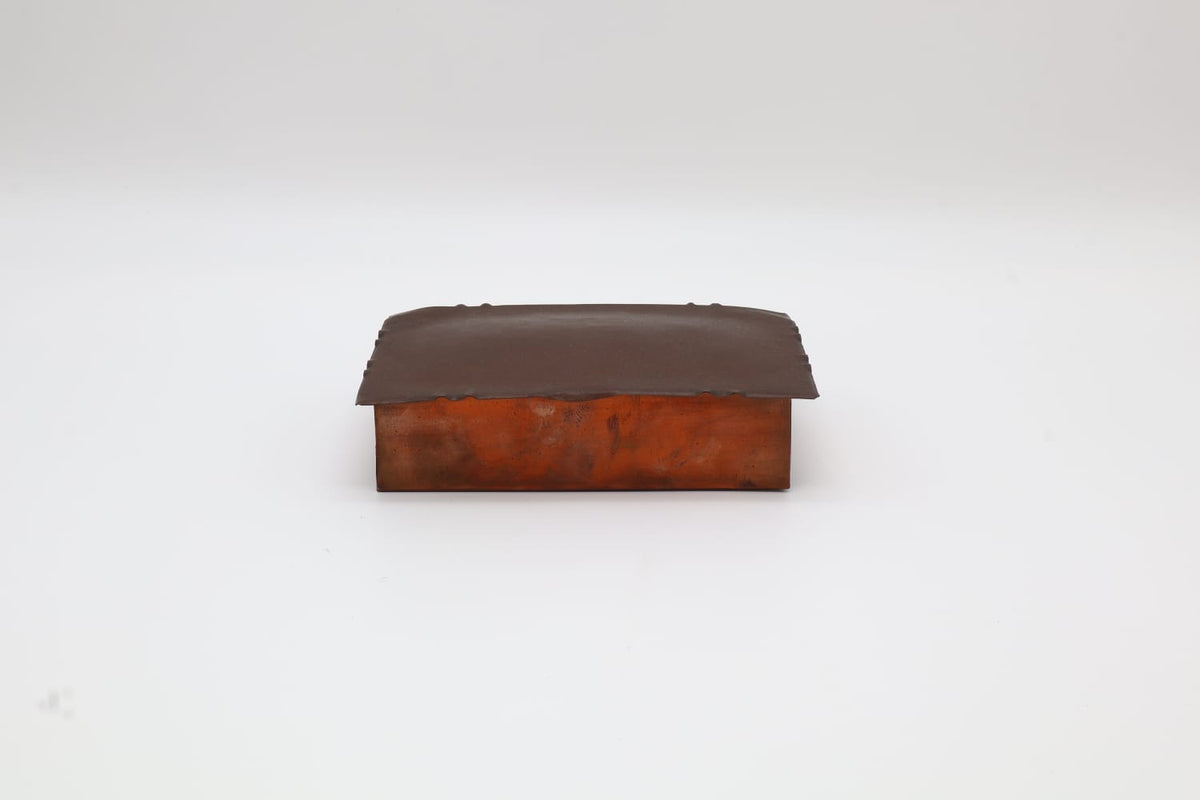 1920s Amsterdamse School Hammered Copper Box – The Netherlands – photo 3 of 4